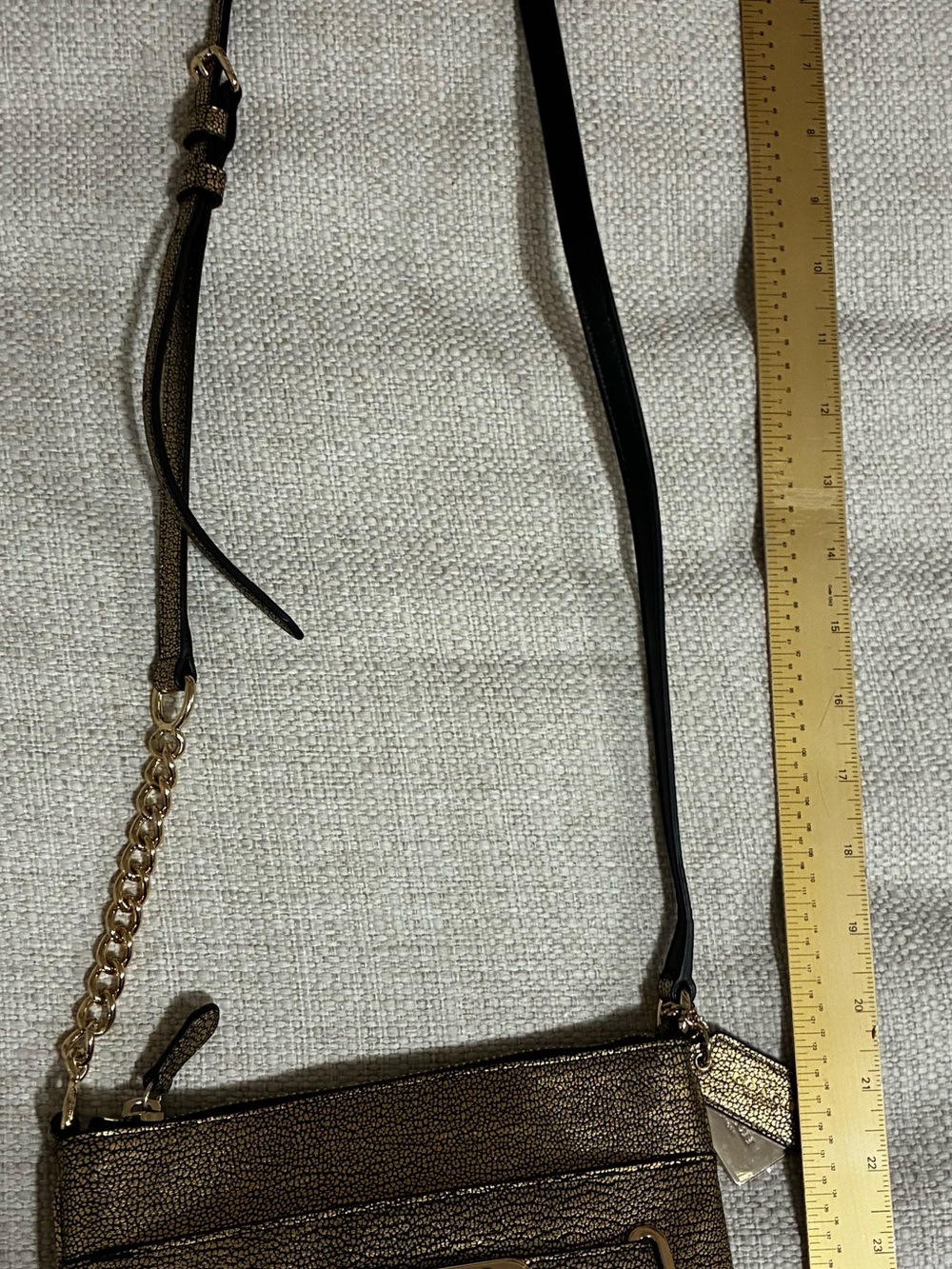Coach NWOT Gold Metallic Swagger Swingpack in Polished Pebble Leather - Picture 11 of 14